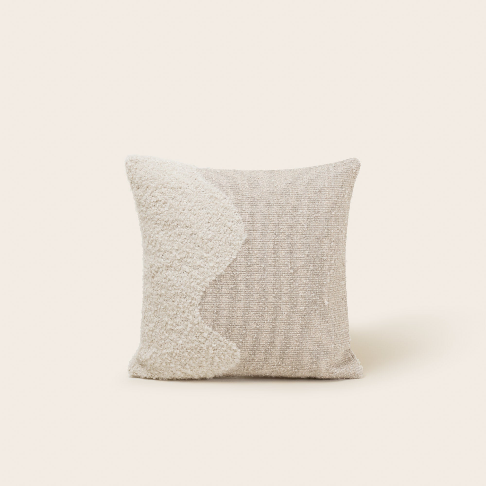 Housse de coussin FLOKIE ivoire