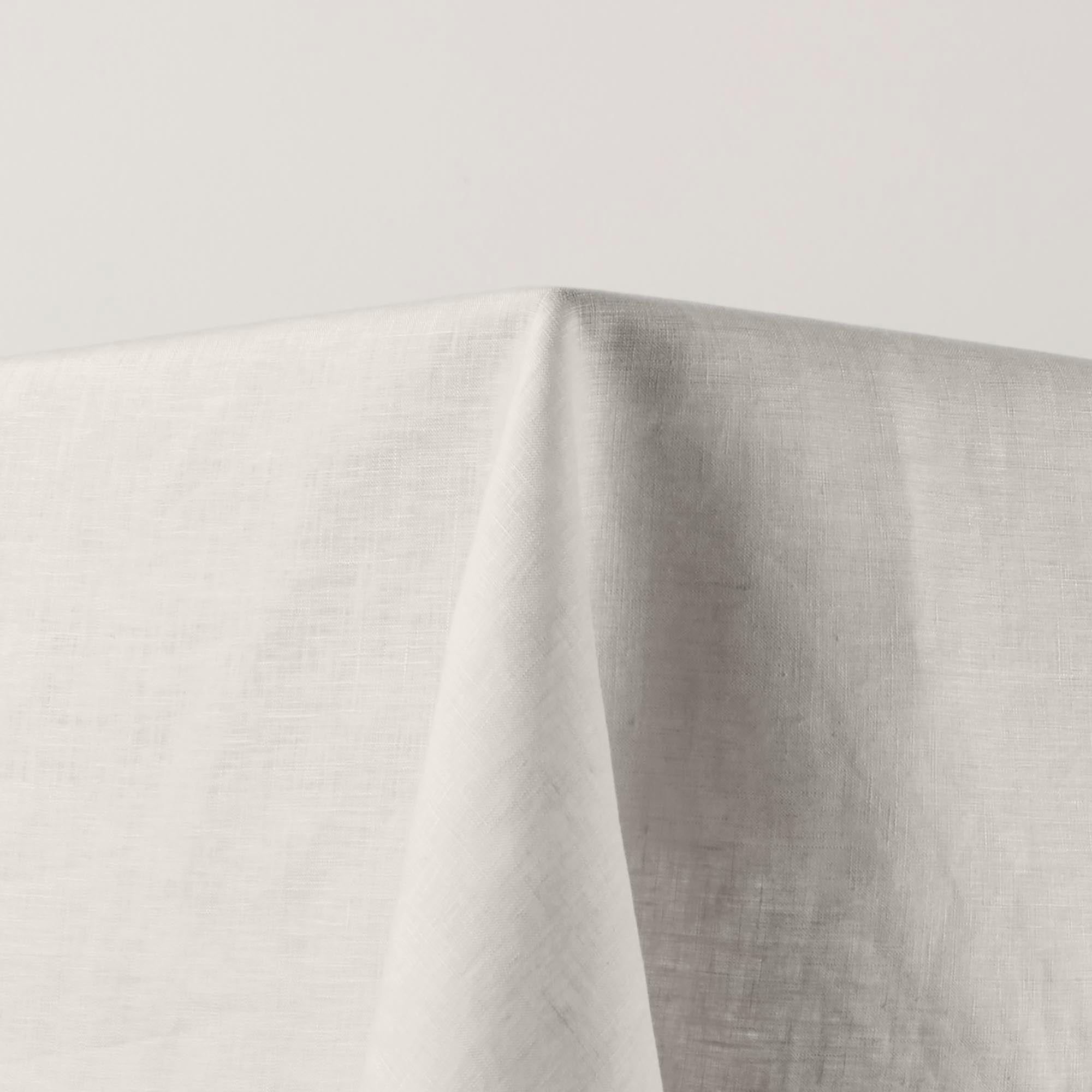 Nappe carrée CARLINA calcaire et bourdon noir